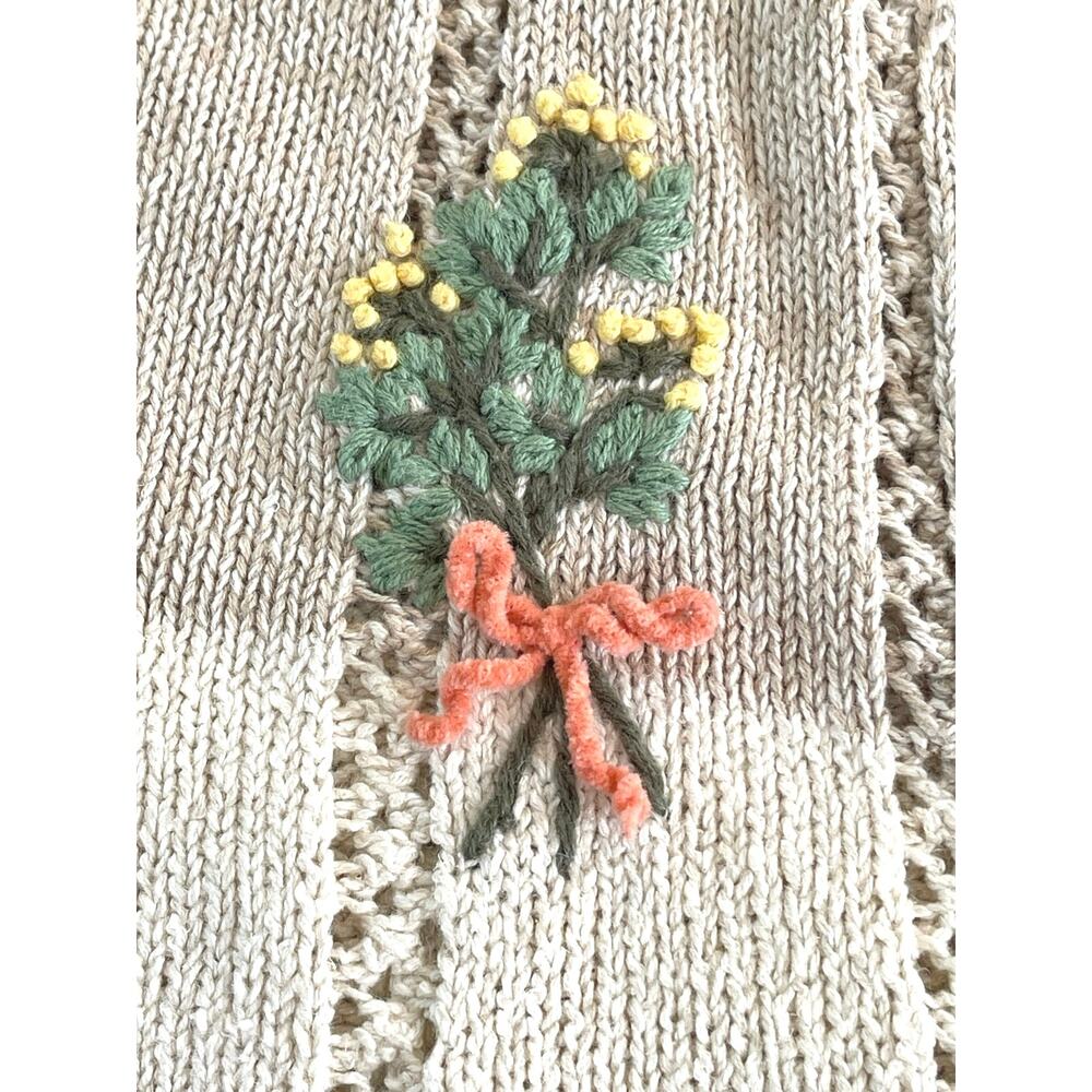 Vtg. 90s Floral Cardigan Embroidered Sweater Cream Size XL Cottagecore Coquette - Picture 9 of 12